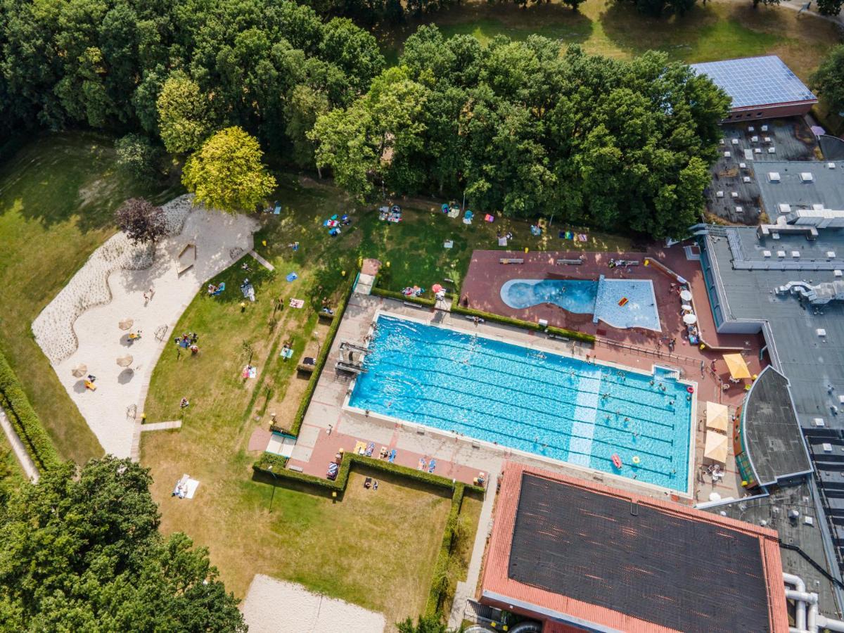 Hoessensportzentrum Westerstede Extérieur photo