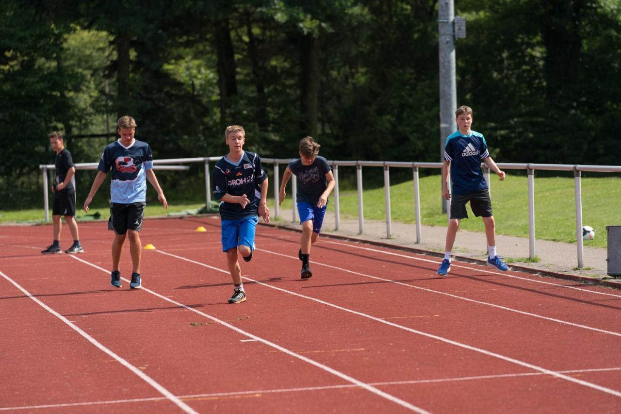 Hoessensportzentrum Westerstede Extérieur photo